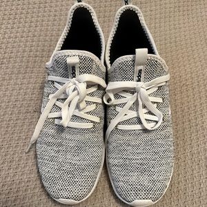 9 1/2 Adidas Cloud Foam Women’s Sneakers